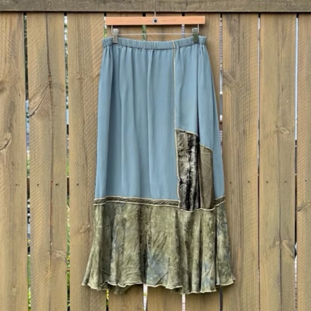 Vintage Midnight Velvet Skirt